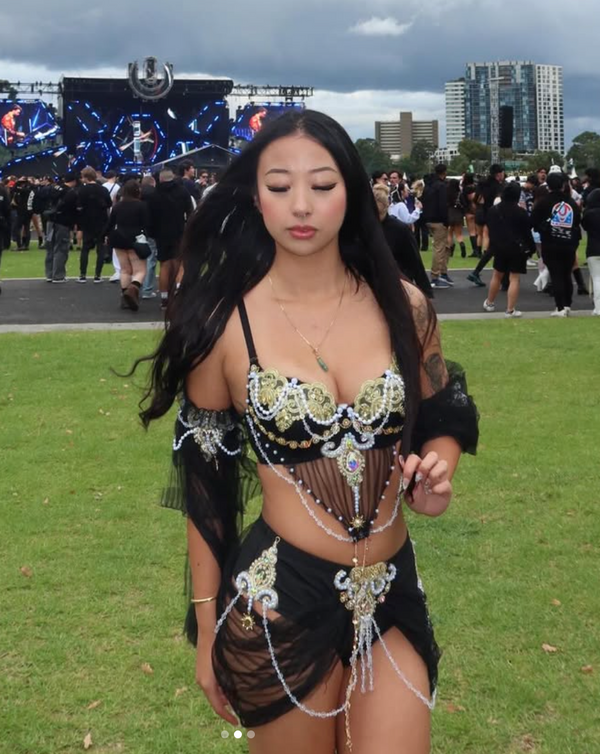 REVERIE BLACK-positivemich
