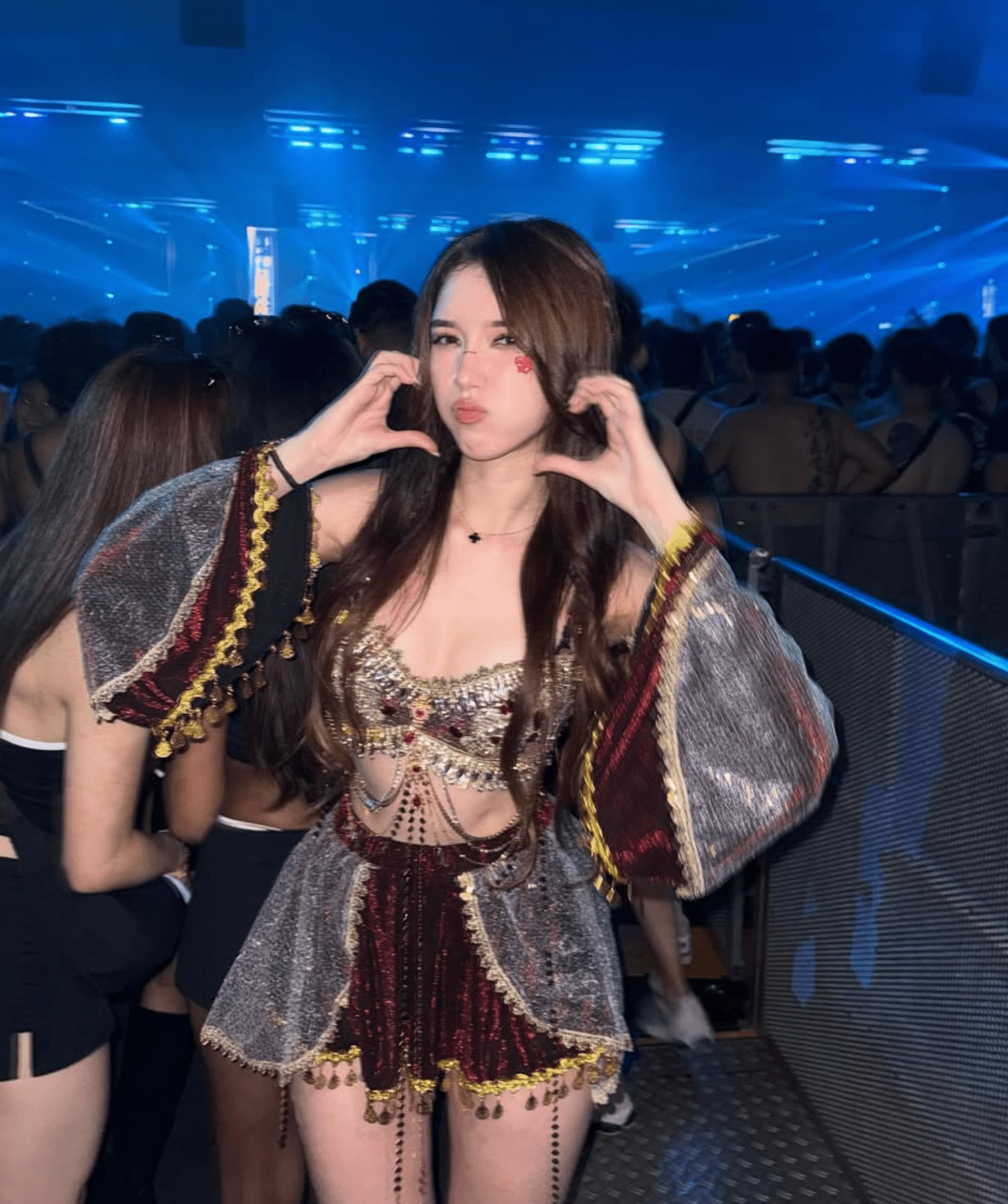 Aphrodite - Full Set - Red - ChillFit Rave