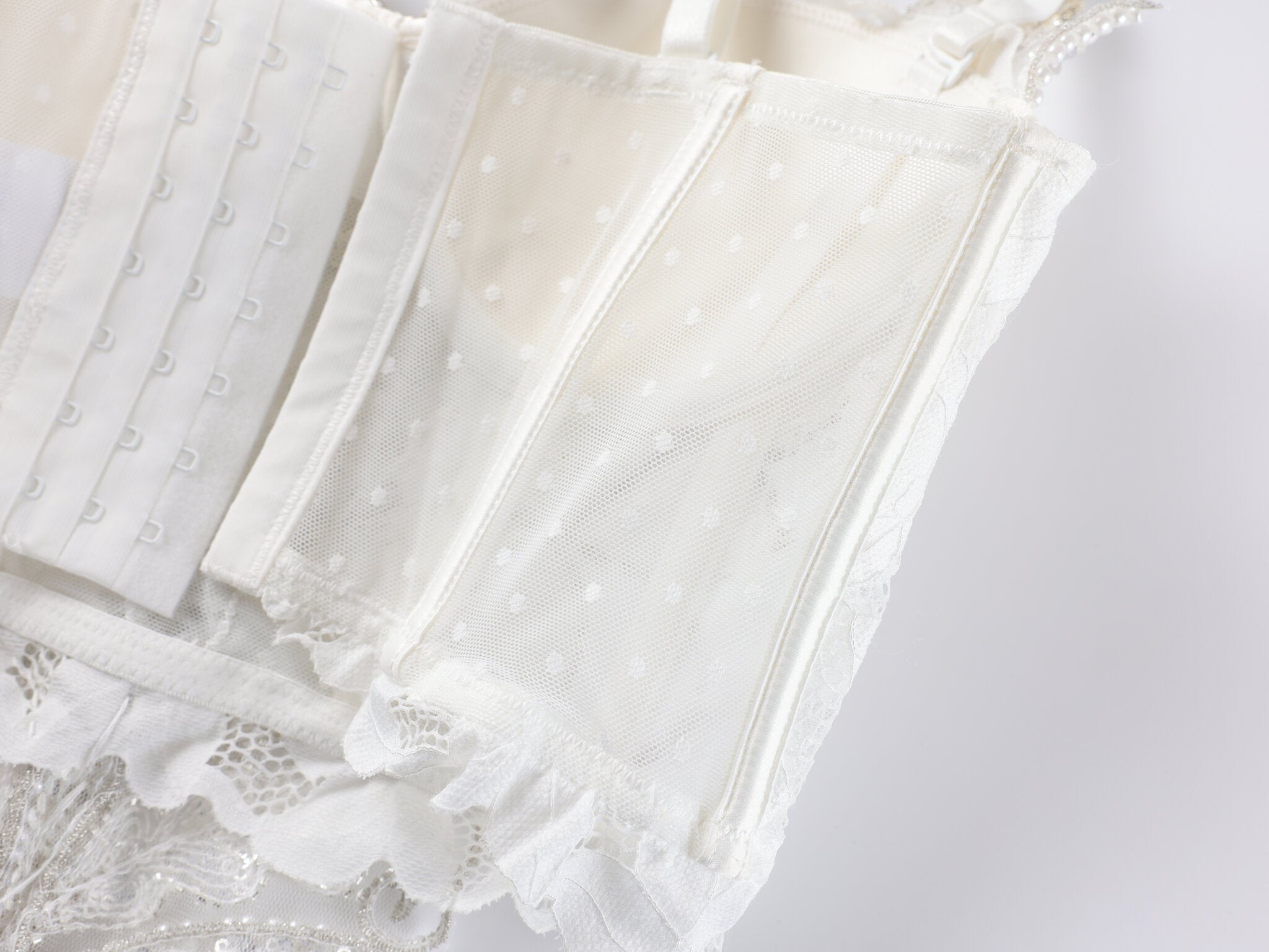 Athena - Full Set - White - Chill Fit Rave