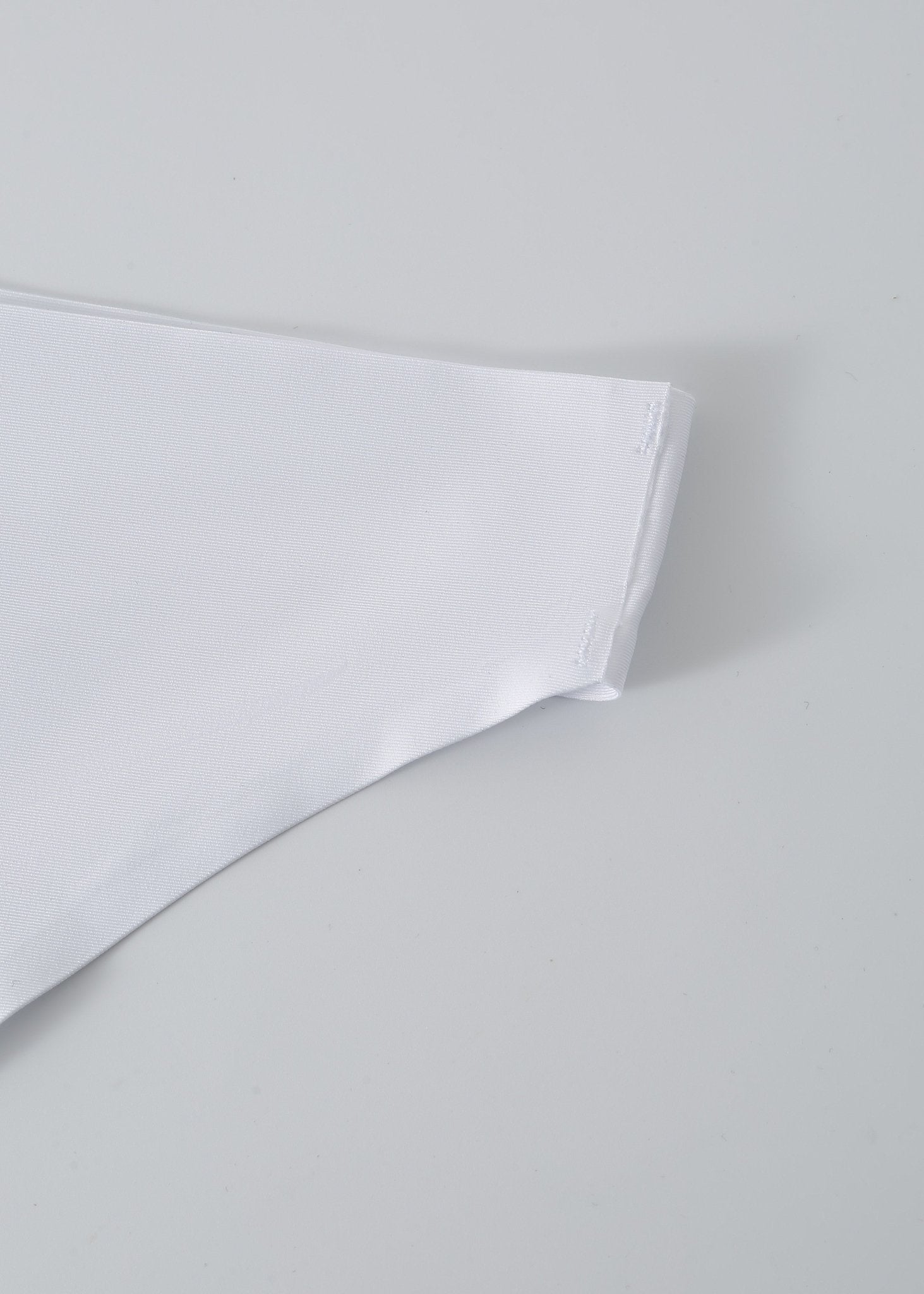 BASIC THONG - White - ChillFit Rave